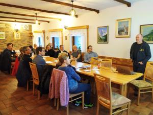 delavnica (foto RRA Zeleni kras) (3)